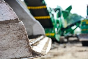 Wilson Plant provides site clearance and construction waste removal across Hampshire, Surrey, Berkshire, Wiltshire & West London. Click for details.